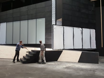 Probeaufbau in der Halle