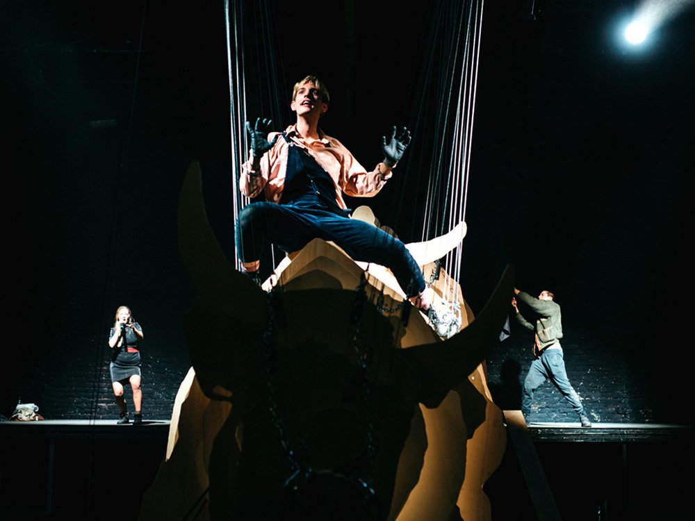 2016 – Kudlich - eine anachronistische Puppenschlacht – Schauspielhaus Wien © Matthias Heschl