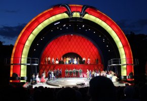 Der Liebestrank, Opernfestspiele St. Margarethen © Winter Artservice